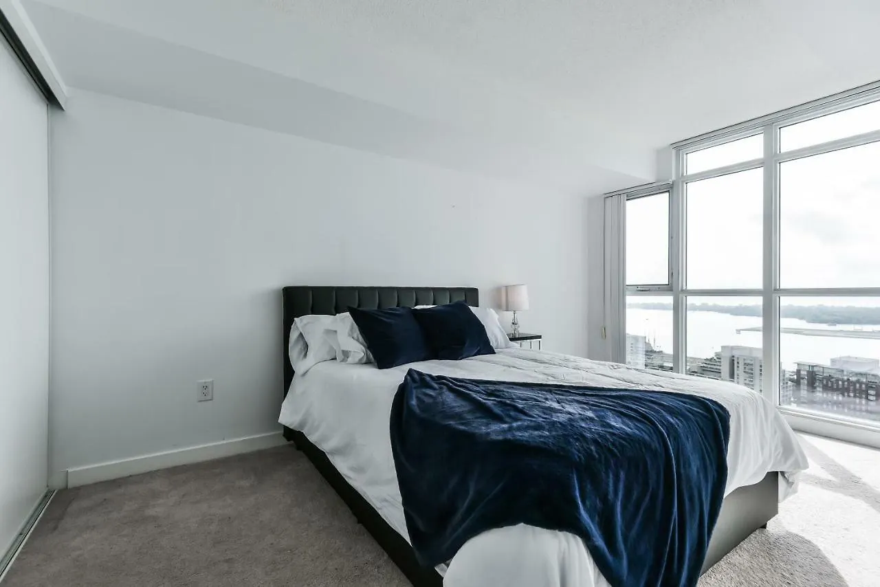 Apartment Iceboat Terrace Luxury Condos Toronto Canada